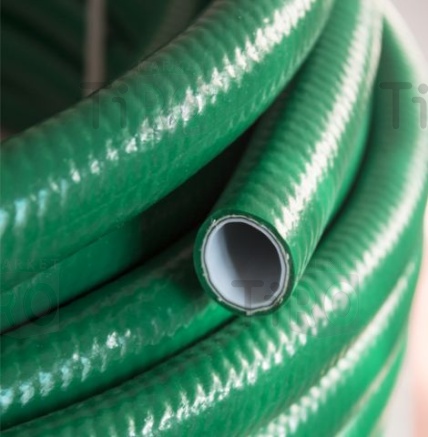 Шланг ПВХ "Поток 100" 5-слойный, 10 атм, пищевой 3/4"*25м