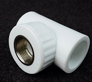 Тройник PPR комбинированный с резьбой 20*3/4г*20